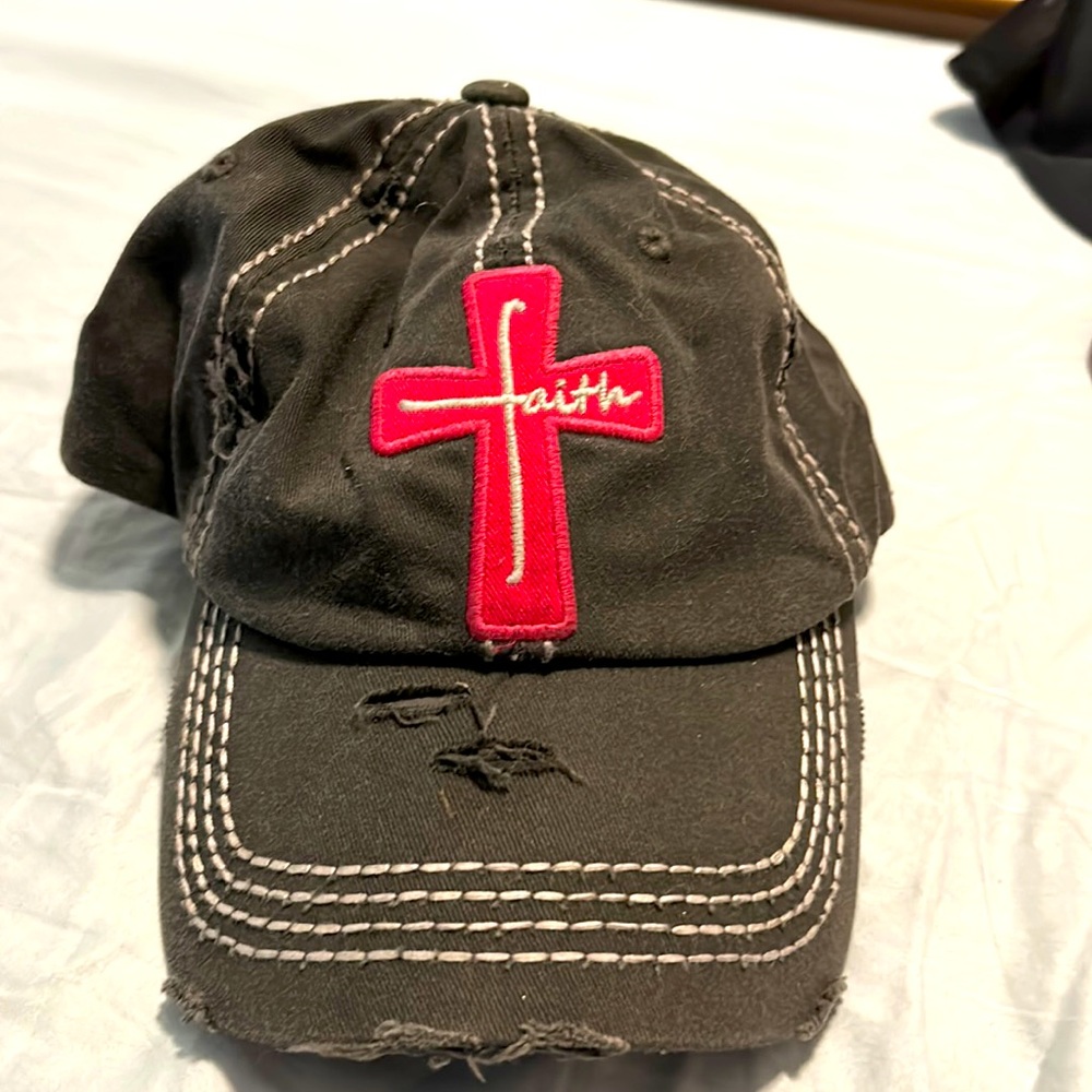 Women’s vintage torn Faith hat